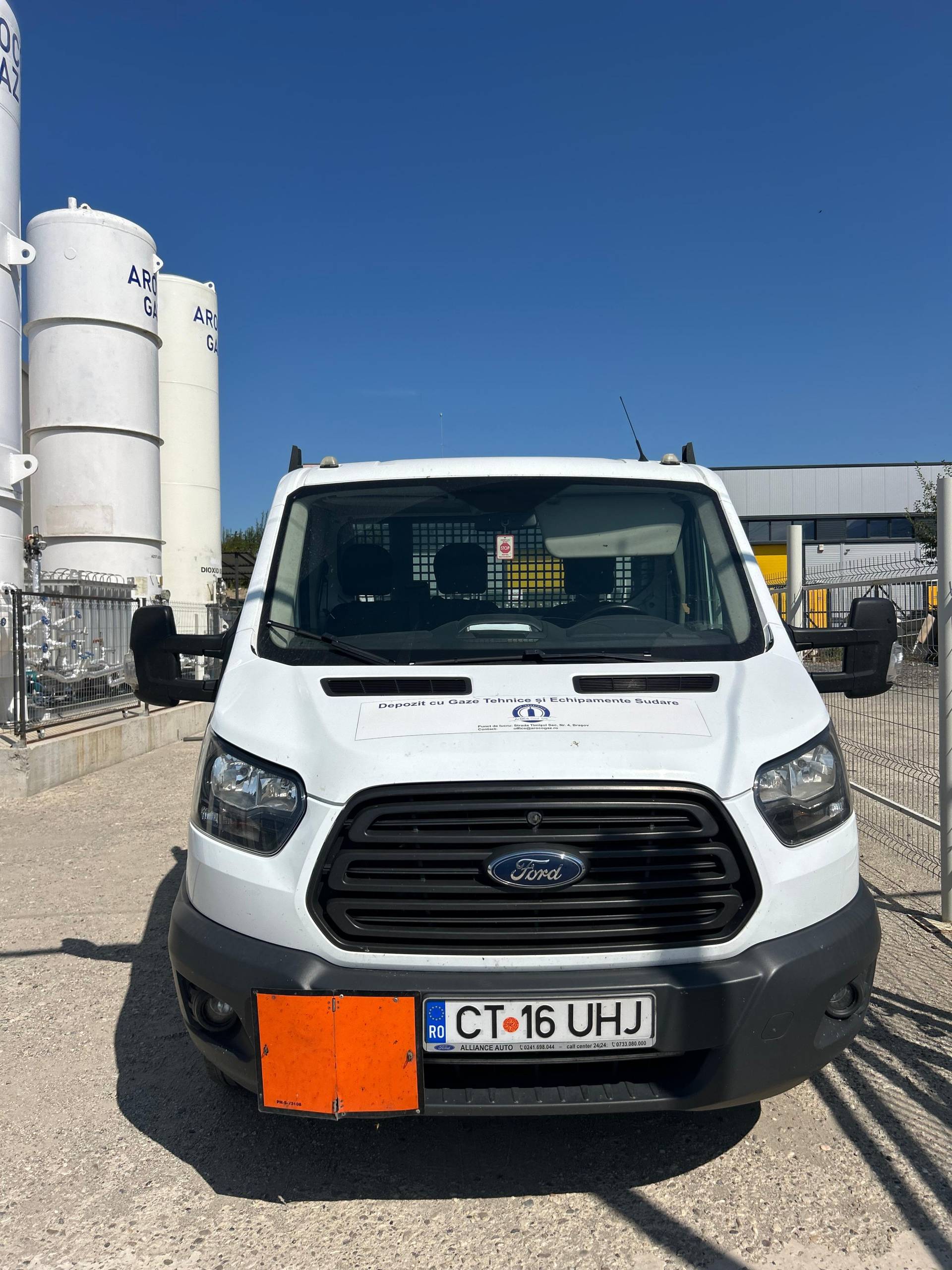 Transport ADR specializat Clasa 2